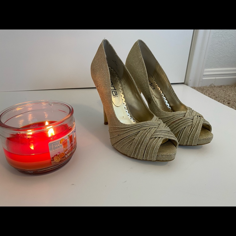 Moda Spana Glittered Heels Size 8